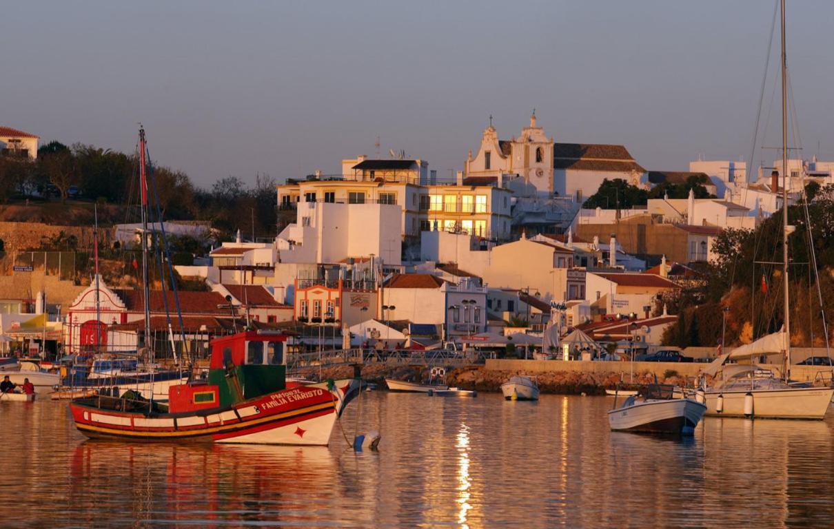 Buganvilia Residence Alvor Eksteriør bilde